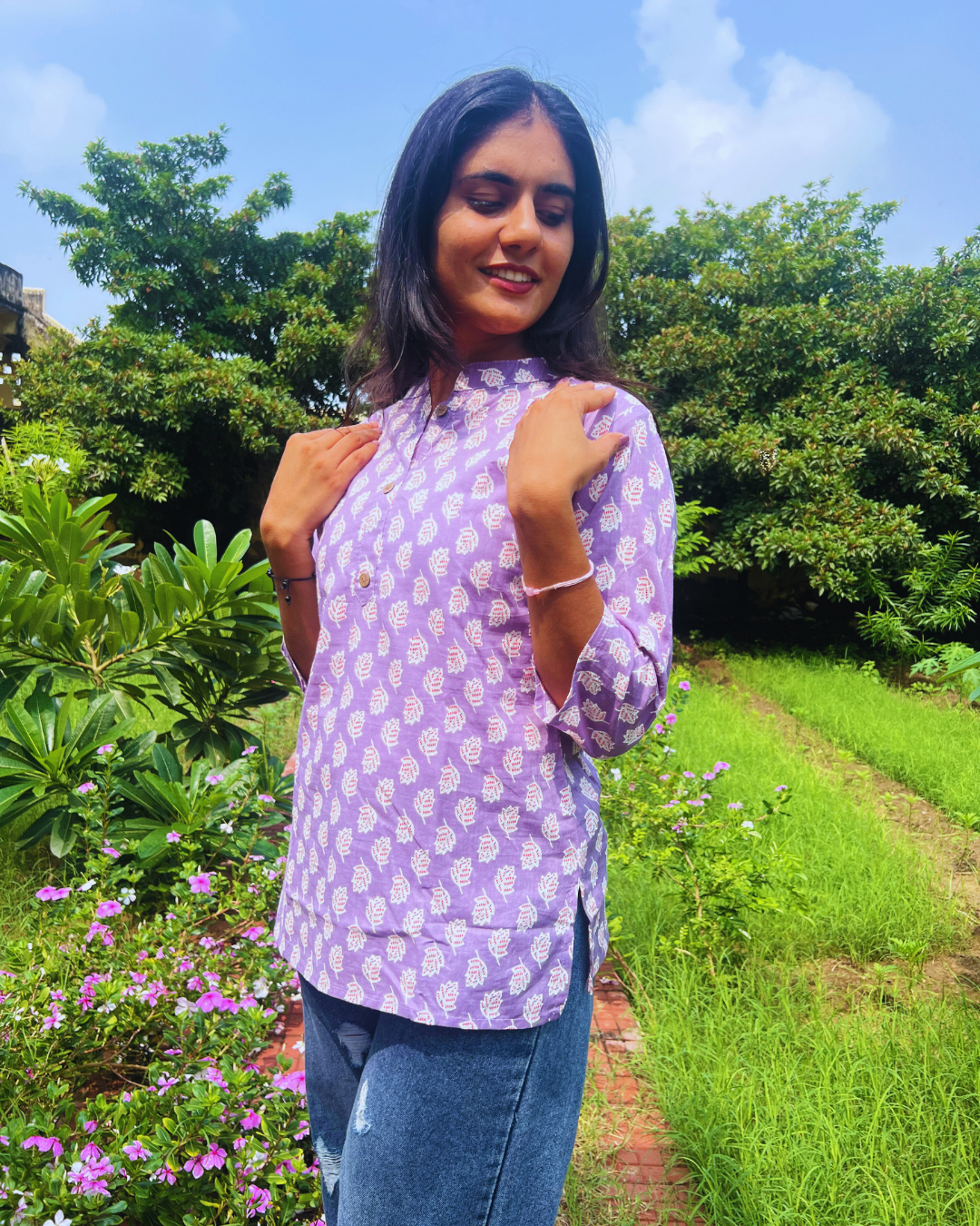 Shasya Lavender Block Print Short Kurti – Mandarin Collar