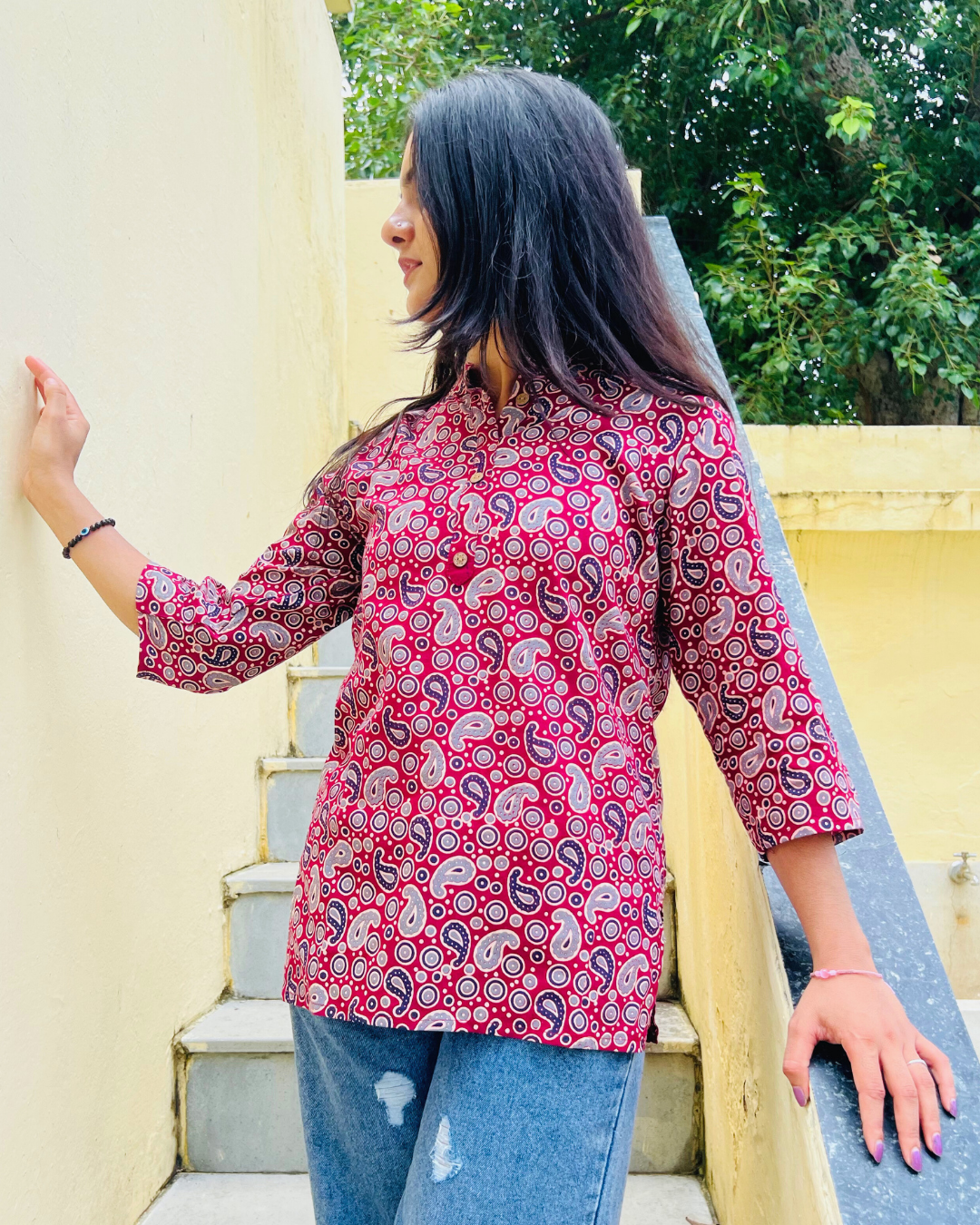 Lata Paisley Print Short Kurti – Wine Red