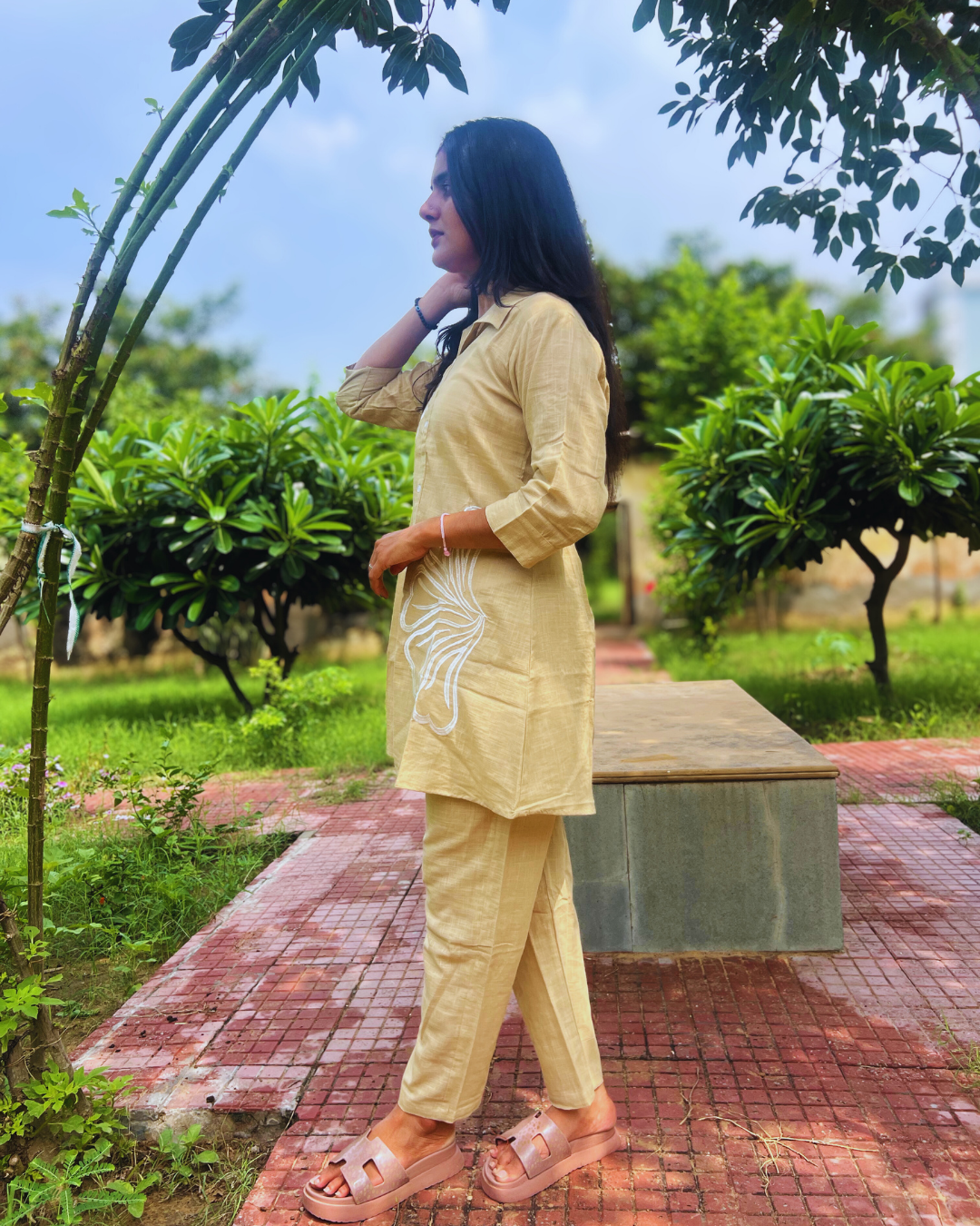 Aarvi Beige Cotton Cord-Set – Floral Touch
