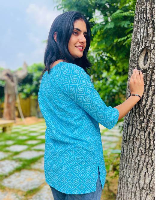Siya Printed Short Kurti – Sky Blue