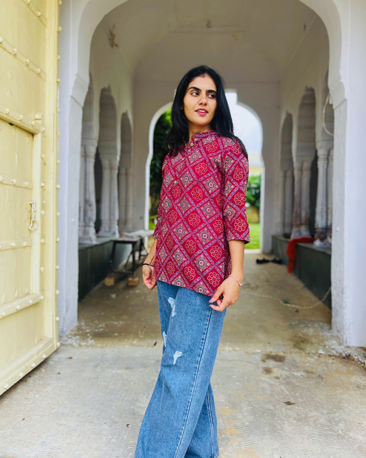 Aabha Red Elegance Kurti